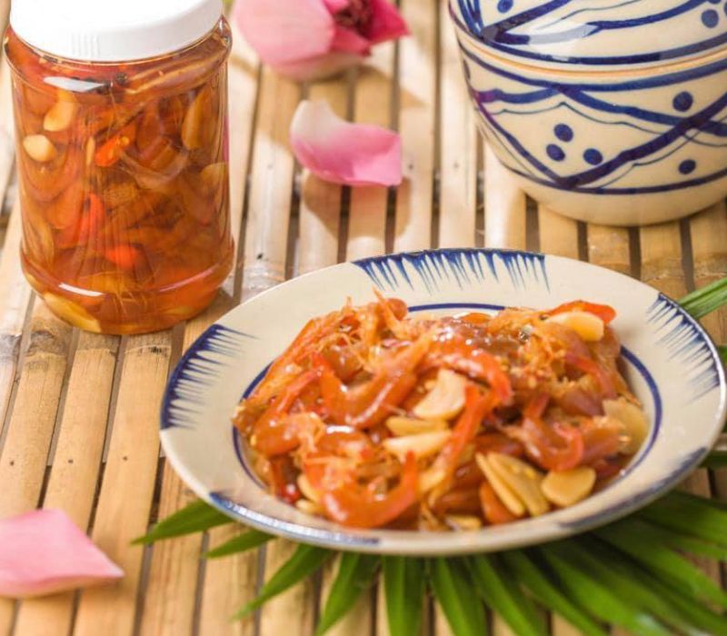 Hue sour shrimp: Famous royal specialty 4