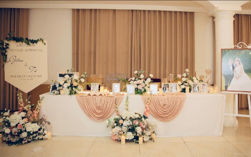 Detailed review of A Dong Riverside 3 wedding convention center