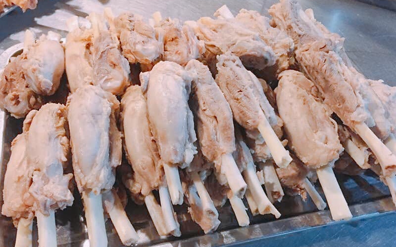 Review of Bui Huu Nghia tree noodle soup is crowded in District 5 9