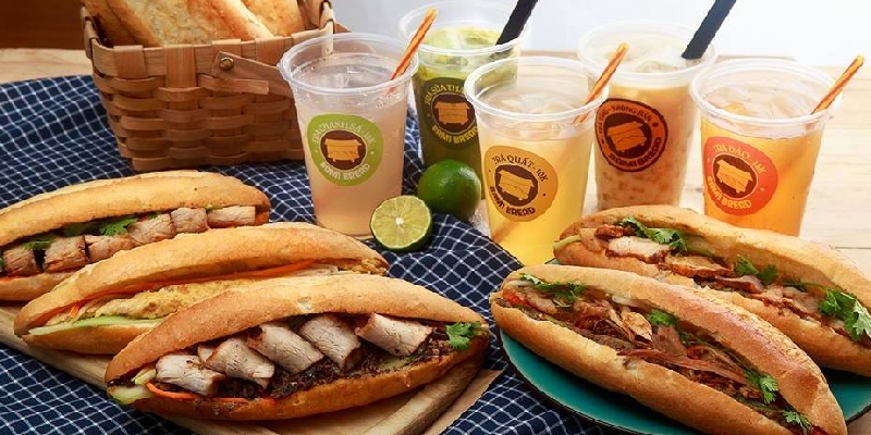 Top 15 favorite Hanoi banh mi shops with old town flavors 5