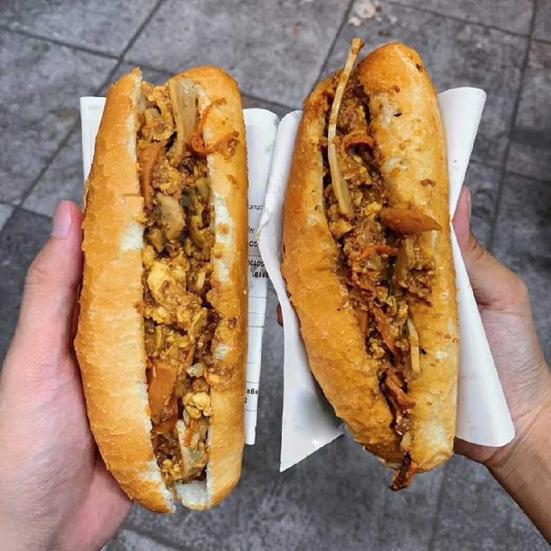 Top 15 favorite Hanoi banh mi shops with old town flavors 7