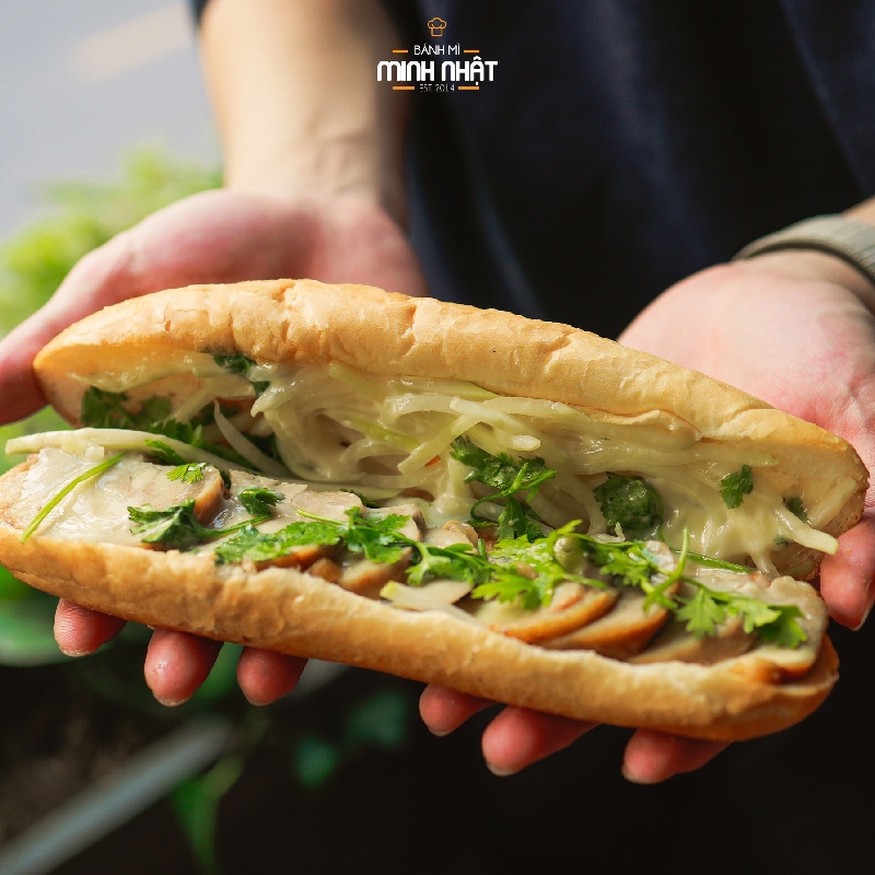 Top 15 favorite Hanoi banh mi shops with old town flavors 9