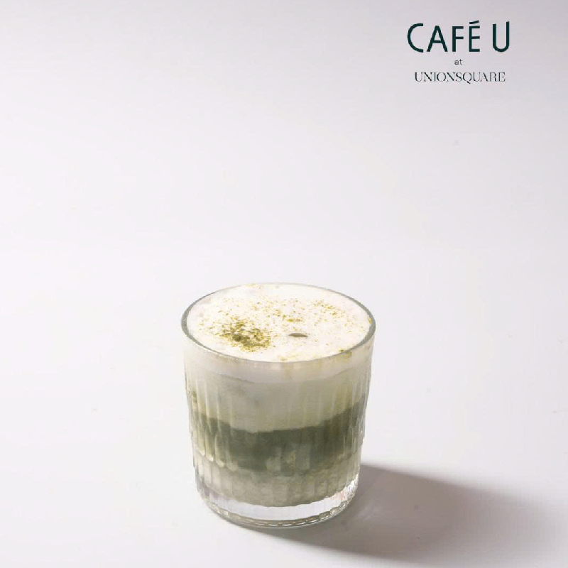 Cafe U: Coffee shop directly connected to the metro in the heart of District 18