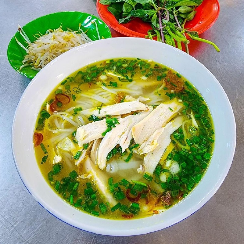Top 16 delicious Saigon popular restaurants worth trying 8