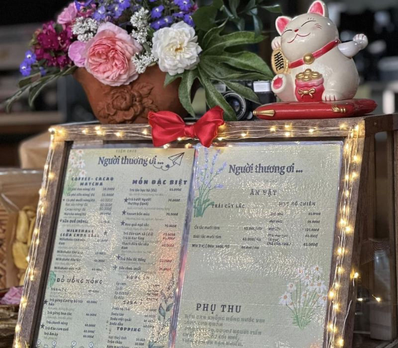 What's special about Nguoi Thuong Oi cafe in the heart of Da Lat? 5