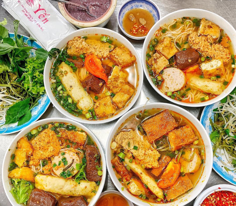 Top popular breakfast restaurants in Saigon that cannot be missed 2