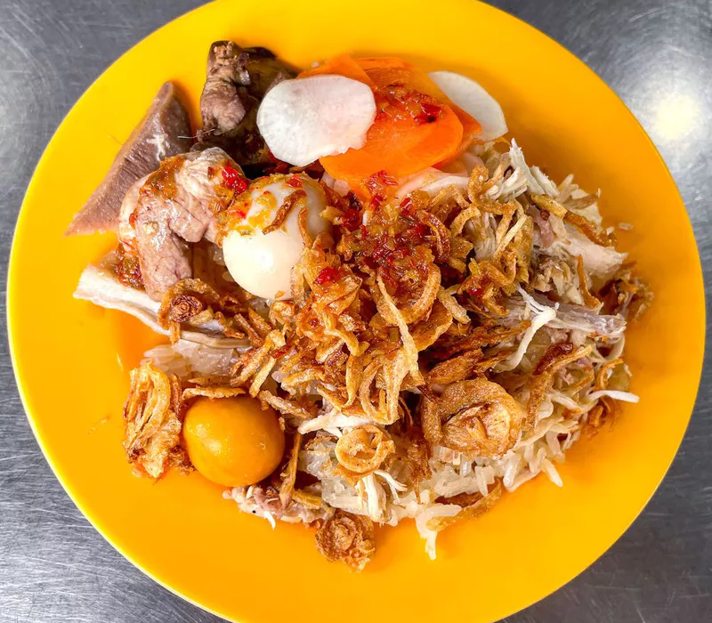 Top popular breakfast restaurants in Saigon that cannot be missed 3