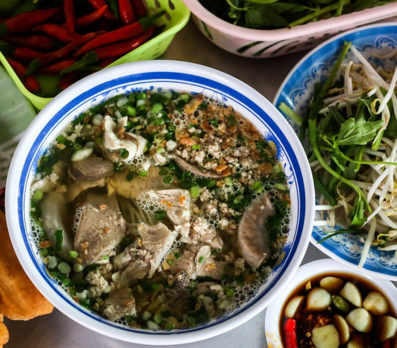 Top affordable breakfast restaurants in Saigon that cannot be missed 5