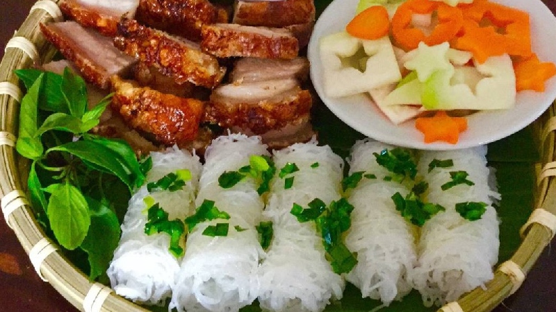 Saigon Roasted Pork Cake: Top 8 delicious and reasonably priced places 10