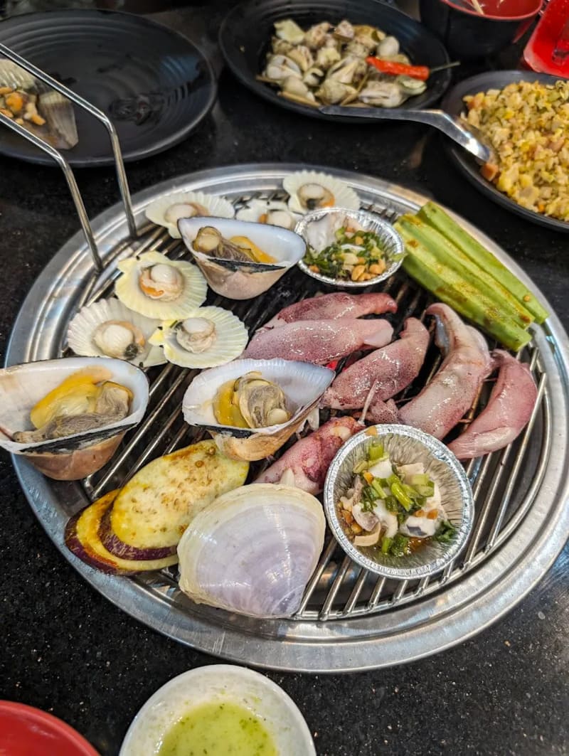 Smoke BBQ: Barbecue buffet chain with good prices and quality 5