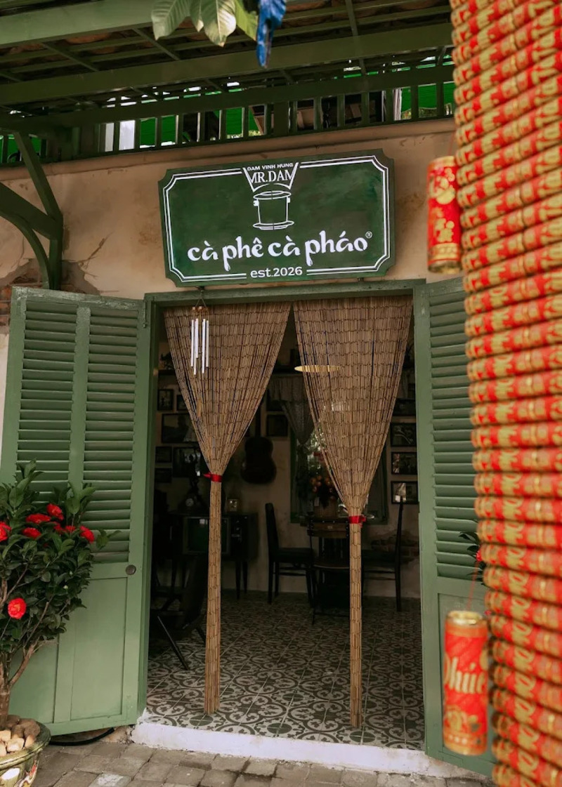 Ca Phao Coffee Shop in the corner of old Saigon in the heart of Thao Dien 4