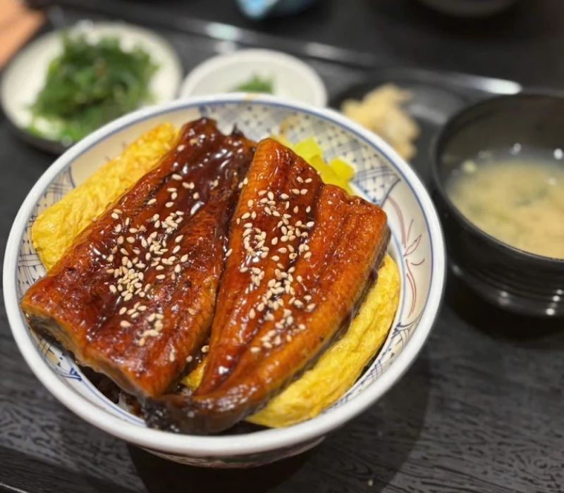 8 delicious Saigon eel rice restaurants that cannot be missed 4
