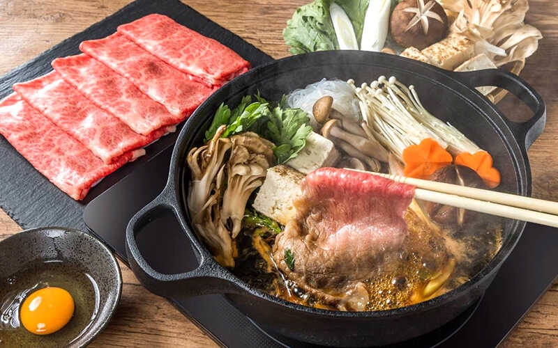 Sukiyaki Hot Pot: The essence of Japanese cuisine in each tender slice of beef 2