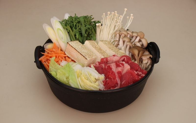 Sukiyaki Hot Pot: The essence of Japanese cuisine in each tender slice of beef 4